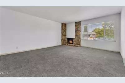 252 W Columbia Road, Thousand Oaks, CA 91360 - Photo 6