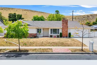 252 W Columbia Road, Thousand Oaks, CA 91360 - Photo 2