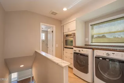 942 Loma Vista Place, Santa Paula, CA 93060 - Photo 18