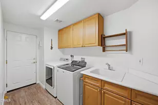 190 Via Olivera, Camarillo, CA 93012 - Photo 18