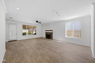 190 Via Olivera, Camarillo, CA 93012 - Photo 8