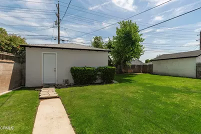 2907 Truxtun Avenue, Bakersfield, CA 93301 - Photo 24