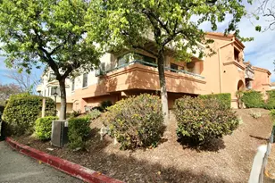 18109 Erik Ct, Canyon Country, CA 91387 - Photo 2