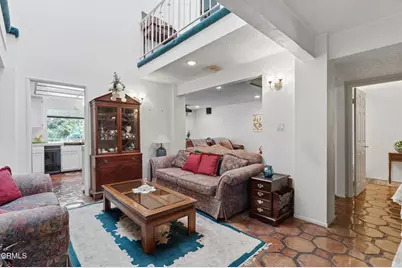 790 N Valley Drive, Westlake Village, CA 91362 - Photo 8