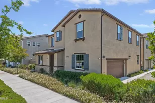 2072 Harvest Loop, Santa Paula, CA 93060 - Photo 2