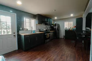 244 E Birch St, Oxnard, CA 93033 - Photo 4