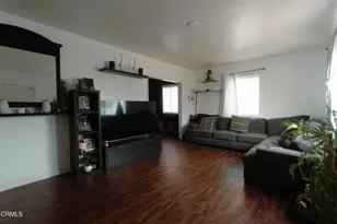 244 E Birch St, Oxnard, CA 93033 - Photo 2