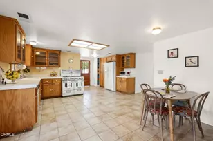 587 N Rice Rd, Ojai, CA 93023 - Photo 16