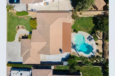 11123 Coachlight Court, Bakersfield, CA 93312 - Photo 2