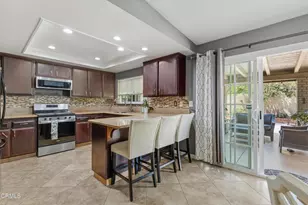 2221 Gershwin Pl, Oxnard, CA 93033 - Photo 10
