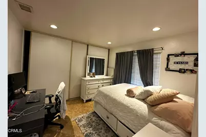 2221 Gershwin Place, Oxnard, CA 93033 - Photo 8
