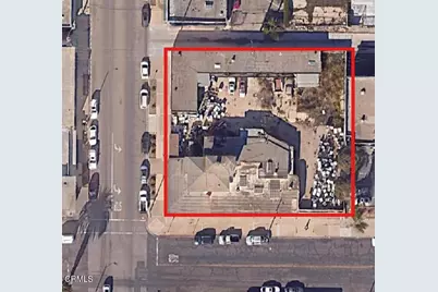 137 W 1st Street, Oxnard, CA 93030 - Photo 2
