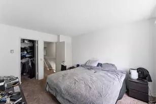 246 E Surfside Dr, Port Hueneme, CA 93041 - Photo 14