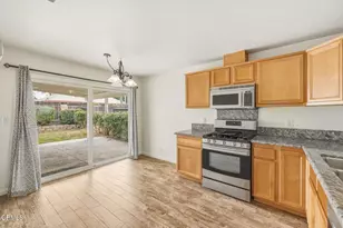 135 Surrey Way, Fillmore, CA 93015 - Photo 6