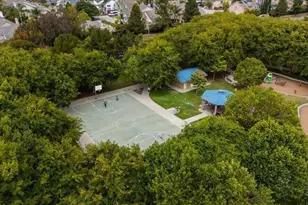 990 Holiday Ave, Ventura, CA 93003 - Photo 32