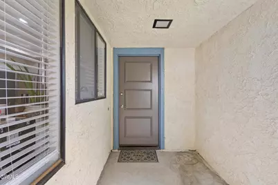 22218 Village 22, Camarillo, CA 93012 - Photo 2