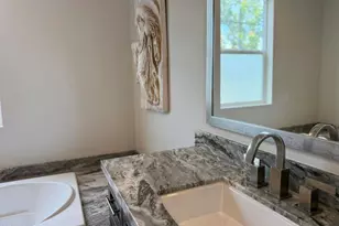 4020 Tradewinds Dr, Oxnard, CA 93035 - Photo 12