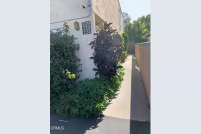 220 S Palm Avenue, Santa Paula, CA 93060 - Photo 10