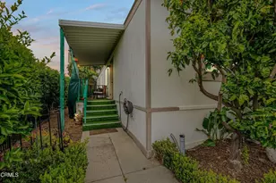 48 Via Lisboa, Camarillo, CA 93012 - Photo 2