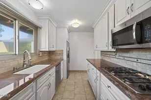 2273 Camilar Dr, Camarillo, CA 93010 - Photo 20