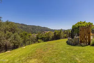 10622 Encino Dr, Oak View, CA 93022 - Photo 26