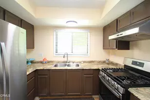 8622 Tahoe Dr, Ventura, CA 93004 - Photo 10