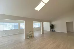 42224 Village 42, Camarillo, CA 93012 - Photo 4