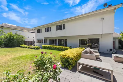 31817 Tynebourne Court, Westlake Village, CA 91361 - Photo 34