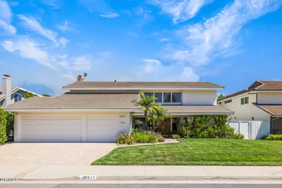 31817 Tynebourne Court, Westlake Village, CA 91361 - Photo 2