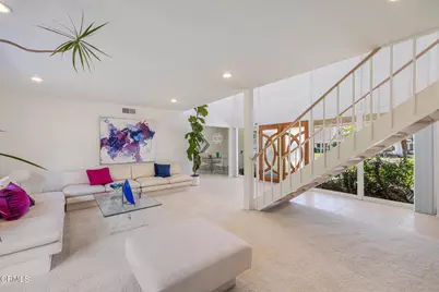 31817 Tynebourne Court, Westlake Village, CA 91361 - Photo 10