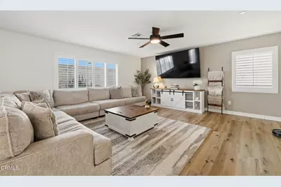 454 Celebration Lane, Santa Paula, CA 93060 - Photo 16