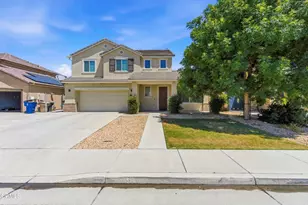 5018 Gleaming Gem Way, Bakersfield, CA 93313 - Photo 1