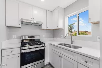 634 E Kamala Street, Oxnard, CA 93033 - Photo 24
