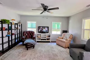 712 Main St, Piru, CA 93040 - Photo 10