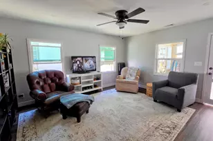 712 Main St, Piru, CA 93040 - Photo 20