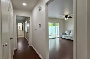 187 E Bowling Green, Port Hueneme, CA 93041 - Photo 18