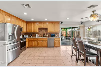 3991 Celia Court, Simi Valley, CA 93063 - Photo 12