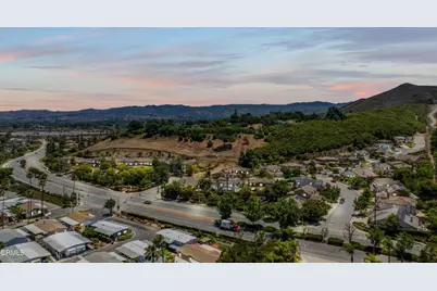209 Southcrest Place, Simi Valley, CA 93065 - Photo 52