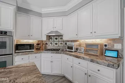 209 Southcrest Place, Simi Valley, CA 93065 - Photo 12