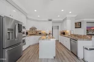 209 Southcrest Pl, Simi Valley, CA 93065 - Photo 14