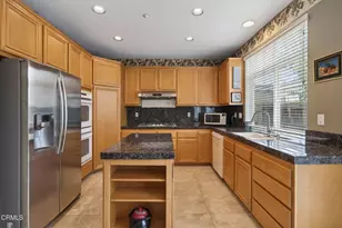 647 Walcott Ave, Ventura, CA 93003 - Photo 12