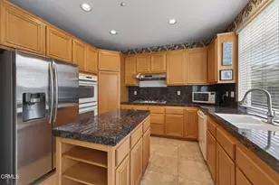 647 Walcott Ave, Ventura, CA 93003 - Photo 14