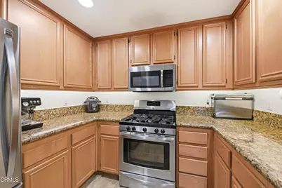 243 Riverdale Court #413, Camarillo, CA 93012 - Photo 6