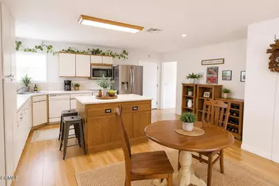 15325 Todd Lane, Santa Paula, CA 93060 - Photo 12