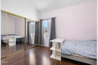7651 Reseda Boulevard ##28-W, Los Angeles, CA 91335 - Photo 12