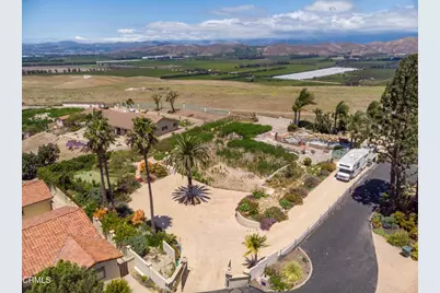 833 W Highland Drive, Camarillo, CA 93010 - Photo 20