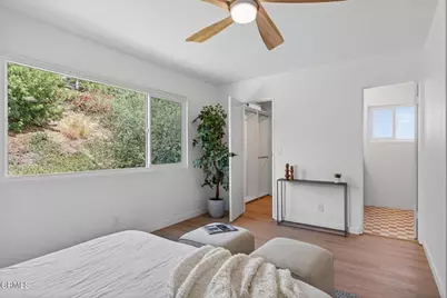 921 Calle Pinata, Thousand Oaks, CA 91320 - Photo 22