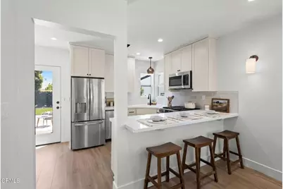340 Jones Street, Ventura, CA 93003 - Photo 10