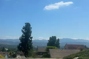 1733 Alderwood Pl, Thousand Oaks, CA 91362 - Photo 2