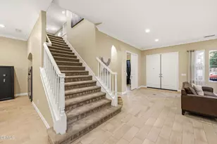 3239 Buttercup Ln, Camarillo, CA 93012 - Photo 36